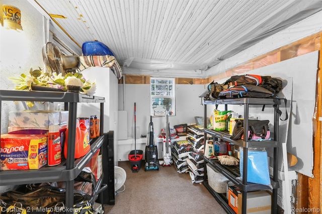 1102 Wellsville Highway, Palmyra Township, MI 49268