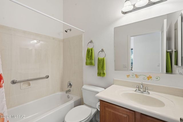 5812 S Azure Vista Way, Green Valley, AZ 85622