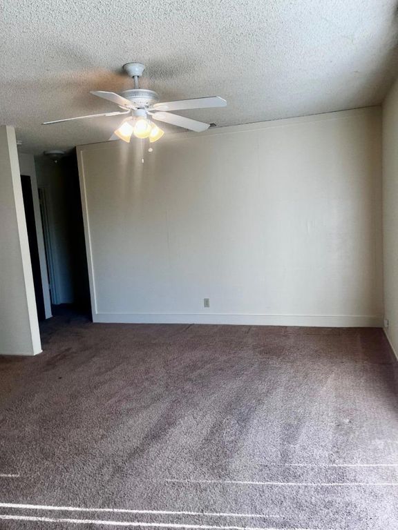 Image 10 of property listing at 8804 N Winding Way, Fair Oaks, CA 95628