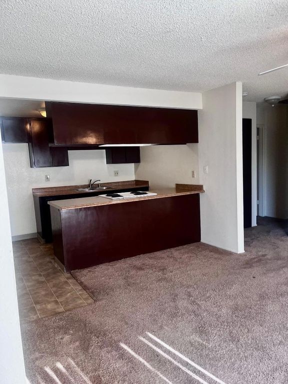 Image 9 of property listing at 8804 N Winding Way, Fair Oaks, CA 95628