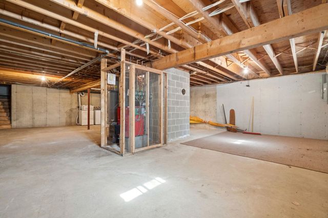 16 Birchwood Way, Laconia, NH 03246