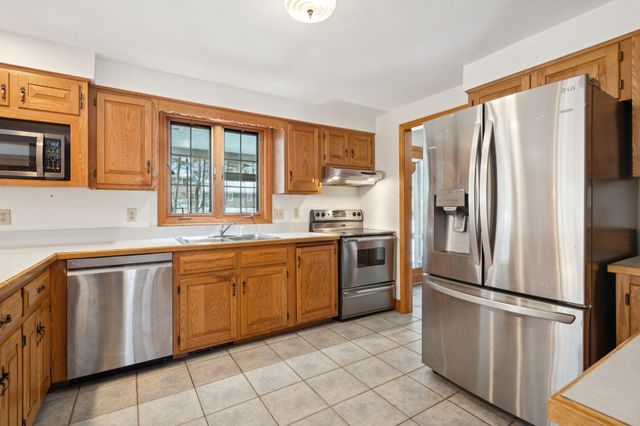 16 Birchwood Way, Laconia, NH 03246