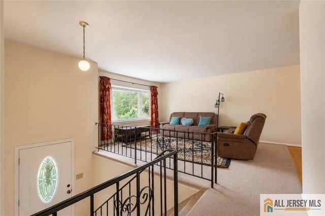 66 Edison Avenue, Edison, NJ 08820