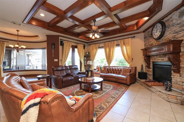 22 Post Shadow Estate Drive, Spring, TX 77389