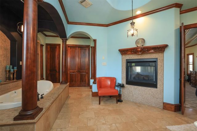 22 Post Shadow Estate Drive, Spring, TX 77389