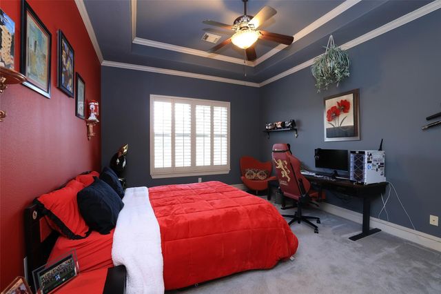 22 Post Shadow Estate Drive, Spring, TX 77389