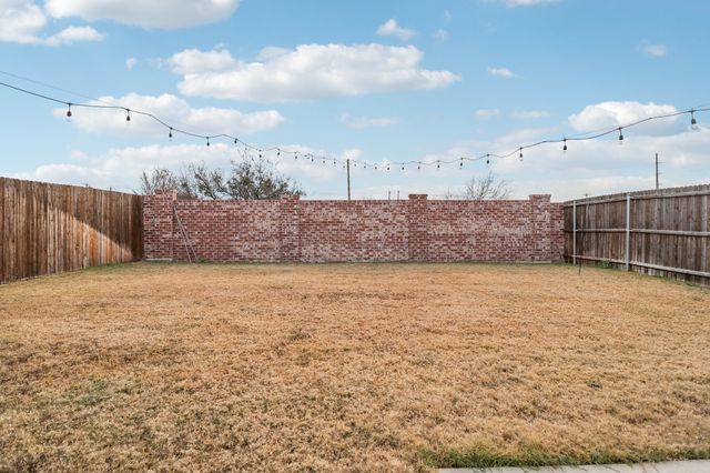 475 Grenada Lake Drive, Princeton, TX 75407