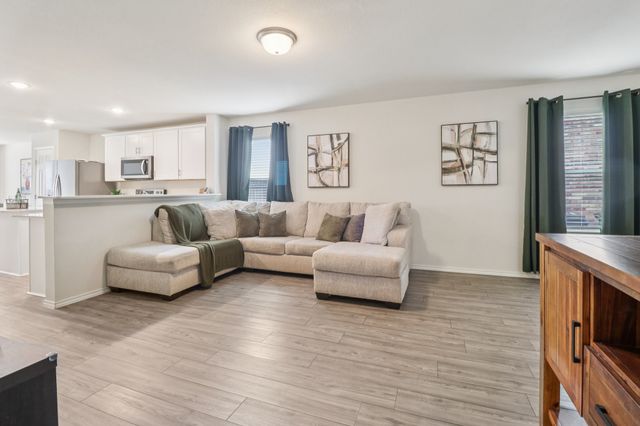 475 Grenada Lake Drive, Princeton, TX 75407