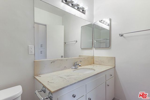 344 S Hobart Boulevard, Los Angeles, CA 90020