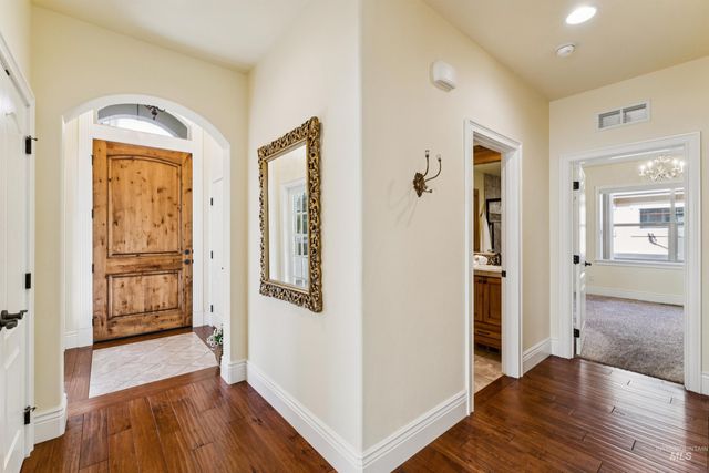 1614 W Par Court, Eagle, ID 83616