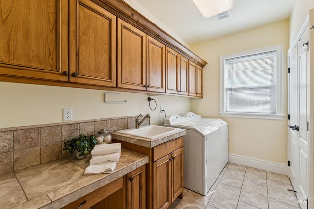 1614 W Par Court, Eagle, ID 83616