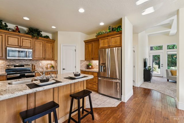 1614 W Par Court, Eagle, ID 83616