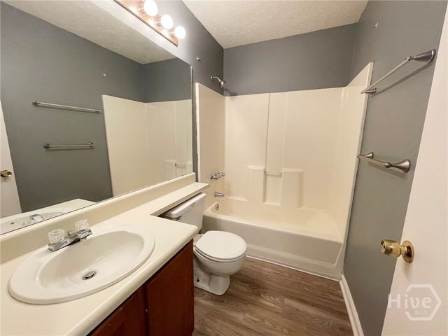 66 E Egrets Nest Lane, Richmond Hill, GA 31324