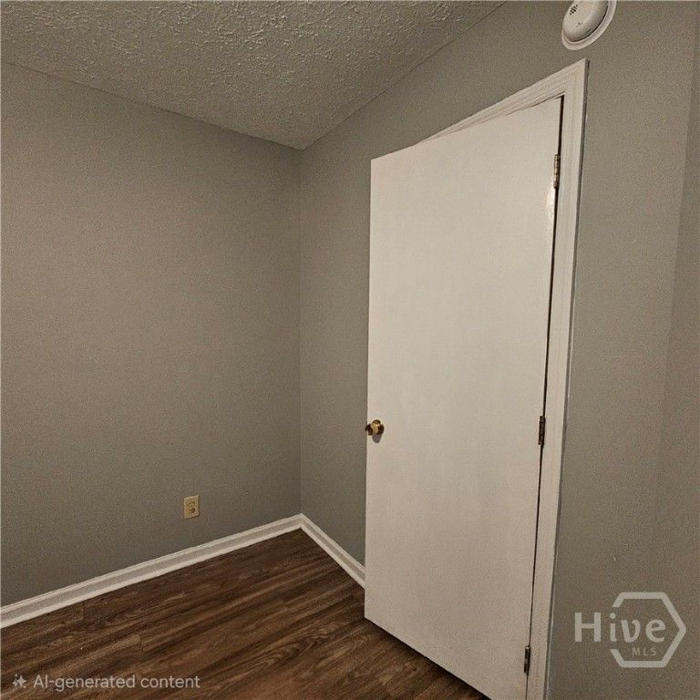 Image 12 of property listing at 66 E Egrets Nest Lane, Richmond Hill, GA 31324