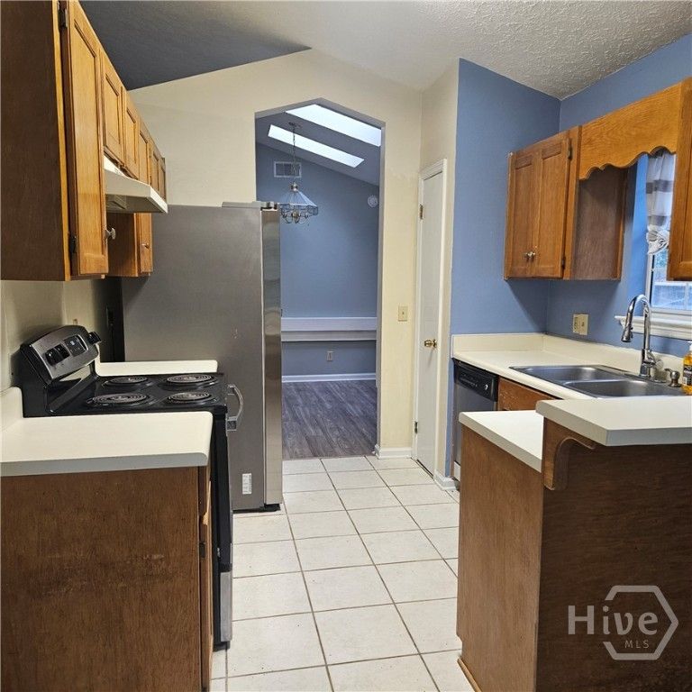 Image 25 of property listing at 66 E Egrets Nest Lane, Richmond Hill, GA 31324