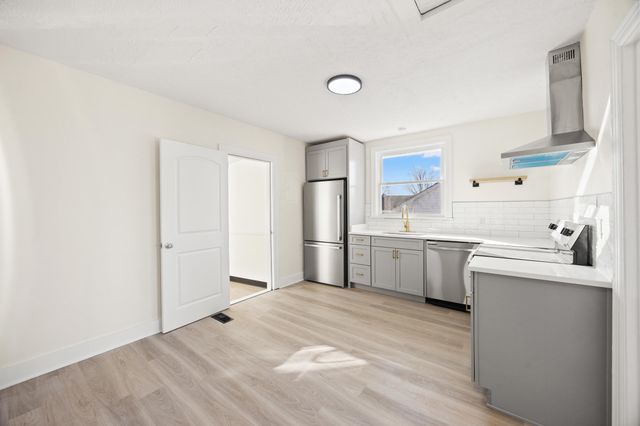 936 Highland Park Drive, Lexington, KY 40505