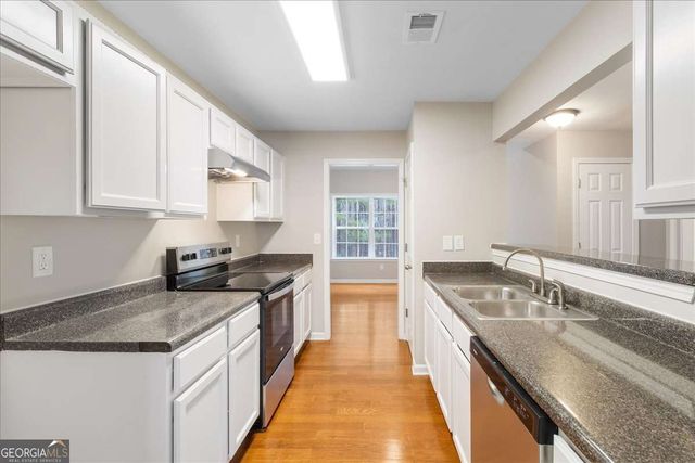 4654 Ravenwood Loop, Union City, GA 30291