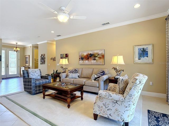 106 PRIMA DRIVE, Poinciana, FL 34759