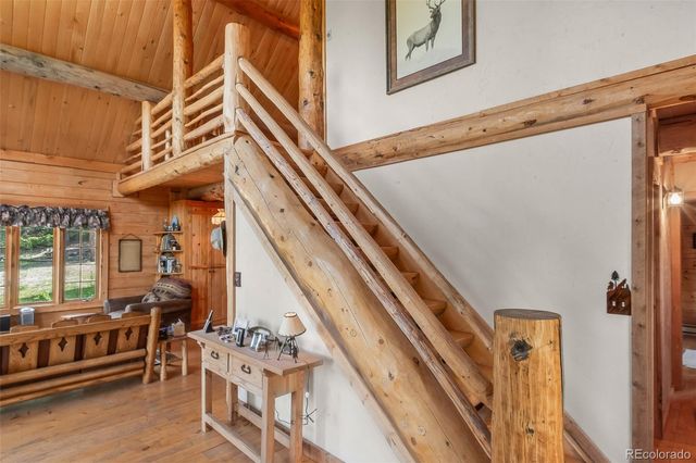 987 Boreas Circle, Jefferson, CO 80456