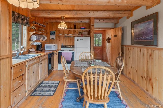 987 Boreas Circle, Jefferson, CO 80456