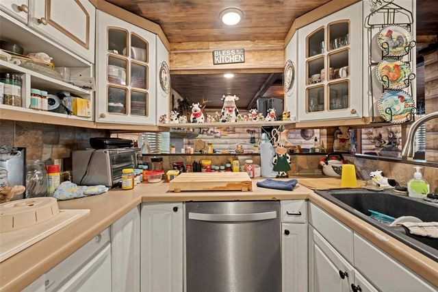 5631 MONTANA AVENUE, New Port Richey, FL 34652