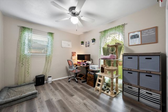 140 Jill Ann Drive, Burleson, TX 76028