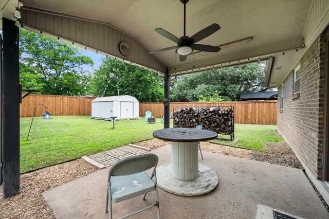 140 Jill Ann Drive, Burleson, TX 76028