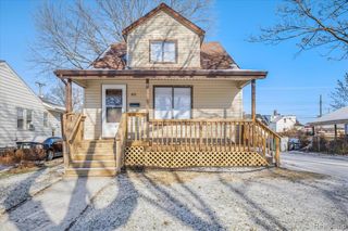 60 W Harry Avenue, Hazel Park, MI 48030