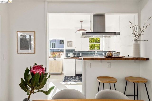 7316 7316 Rockway Ave, El Cerrito, CA 94530