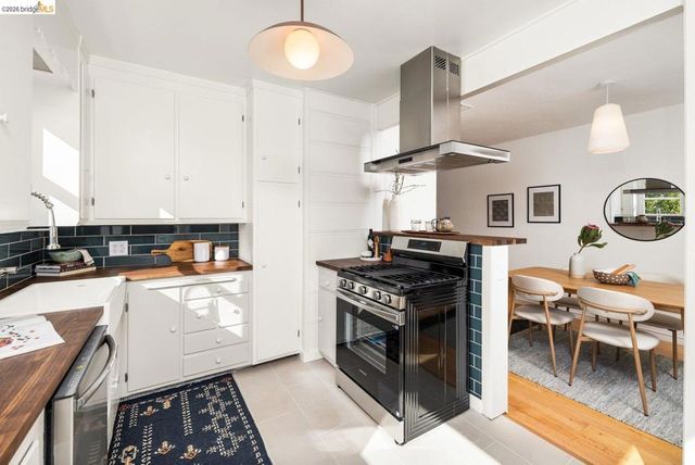 7316 7316 Rockway Ave, El Cerrito, CA 94530