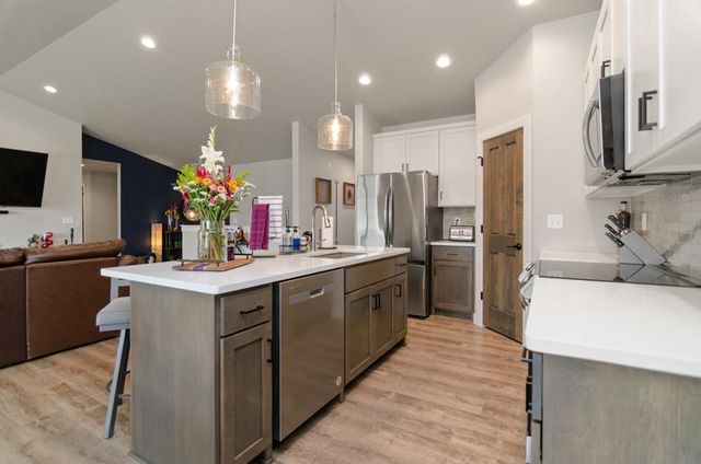 2559 MEYER WAY, De Pere, WI 54115