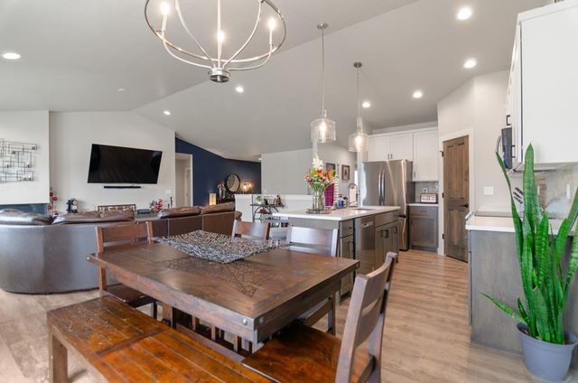 2559 MEYER WAY, De Pere, WI 54115