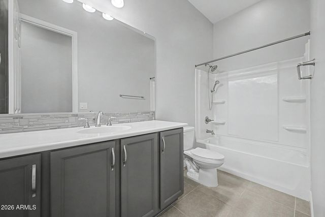 19013 W SAN MIGUEL Avenue, Litchfield Park, AZ 85340