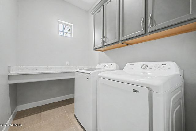 19013 W SAN MIGUEL Avenue, Litchfield Park, AZ 85340