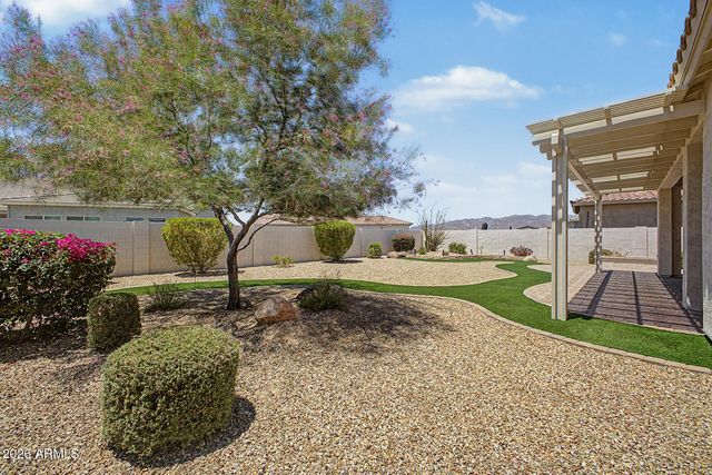 19013 W SAN MIGUEL Avenue, Litchfield Park, AZ 85340