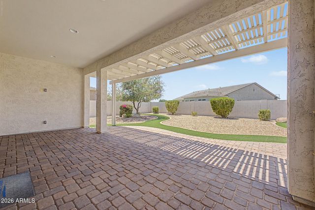 19013 W SAN MIGUEL Avenue, Litchfield Park, AZ 85340