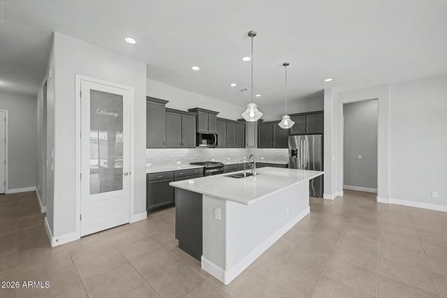19013 W SAN MIGUEL Avenue, Litchfield Park, AZ 85340