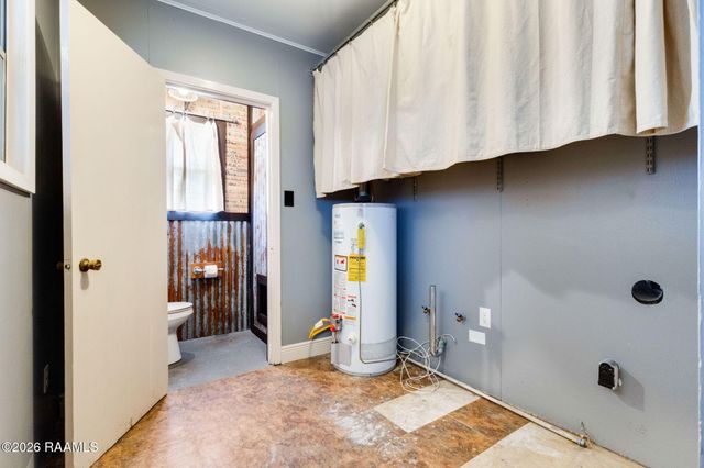 2129 N Main Street, St. Martinville, LA 70582