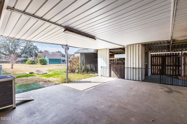 2129 N Main Street, St. Martinville, LA 70582