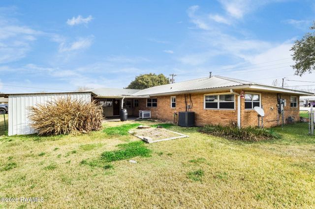 2129 N Main Street, St. Martinville, LA 70582