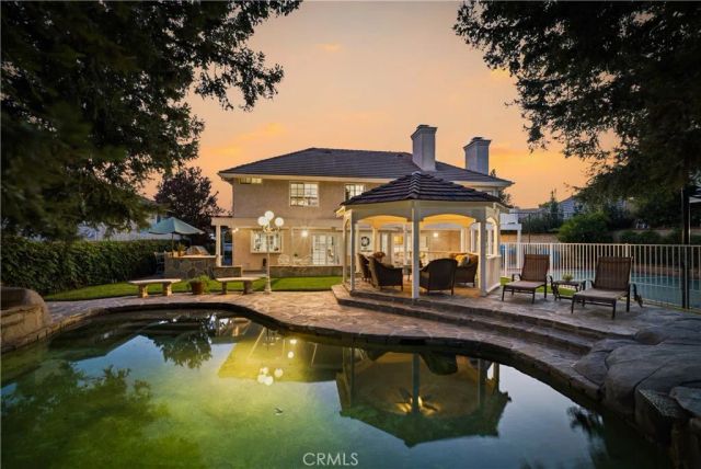 30220 Walford Court, Agoura Hills, CA 91301