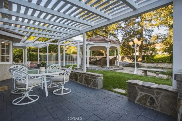 30220 Walford Court, Agoura Hills, CA 91301