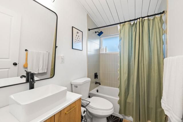 3430 Las Vegas Drive, Oceanside, CA 92054