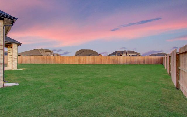 15034 Mission Avenue, Mont Belvieu, TX 77523