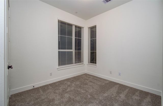 15034 Mission Avenue, Mont Belvieu, TX 77523