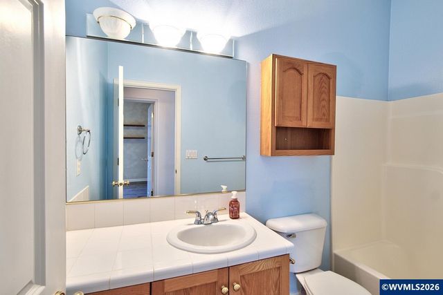 4856 NW Huserik Dr, Portland, OR 97229