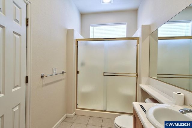 4856 NW Huserik Dr, Portland, OR 97229