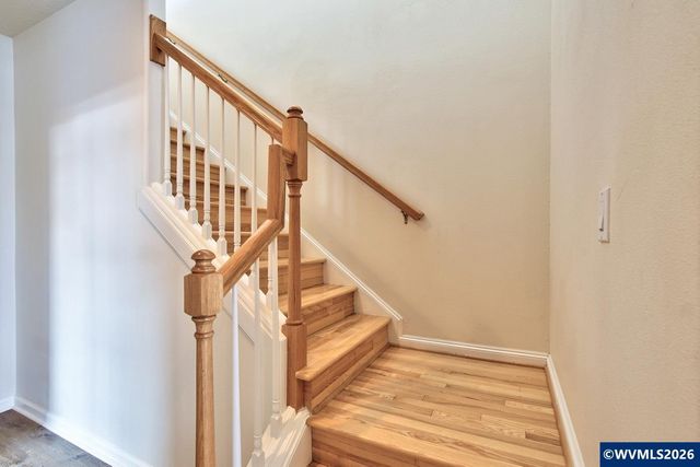 4856 NW Huserik Dr, Portland, OR 97229