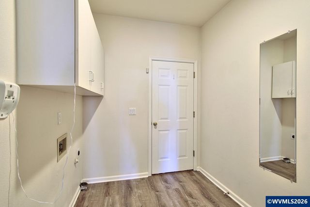 4856 NW Huserik Dr, Portland, OR 97229
