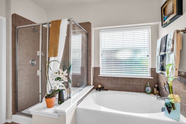 2228 Sparrow Hawk Court, Grand Prairie, TX 75052